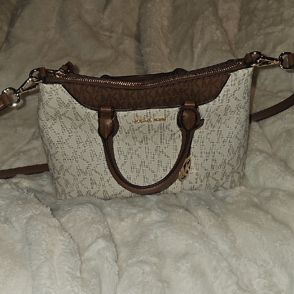 Michael Kors Austen Satchel
